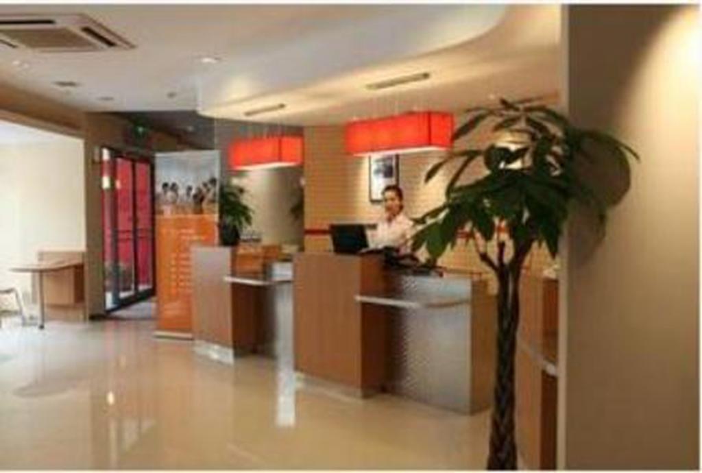 Hotel Ibis Beijing Dongdaqiao Exterior foto